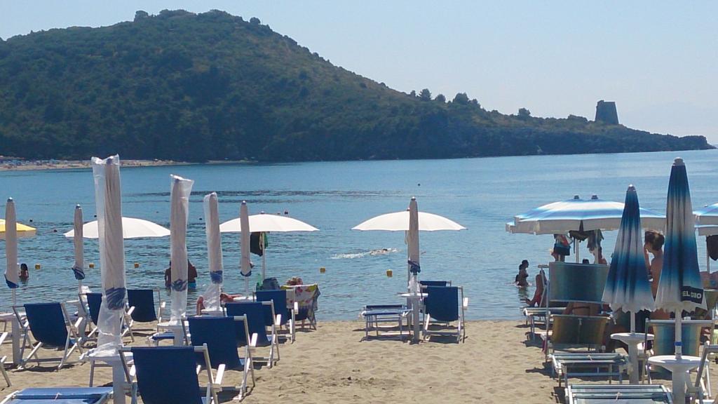 Cala Blanca Villaggio Alberghiero Marina di Camerota Exterior photo