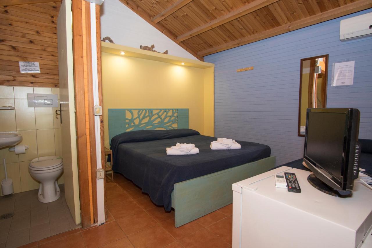 Cala Blanca Villaggio Alberghiero Marina di Camerota Exterior photo
